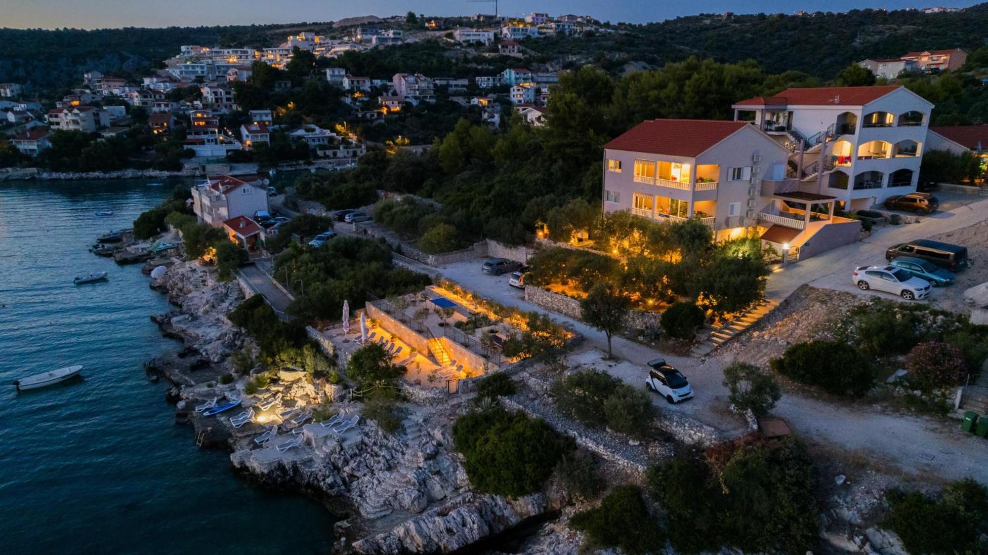 Apartmani Babic Sevid ภายนอก รูปภาพ